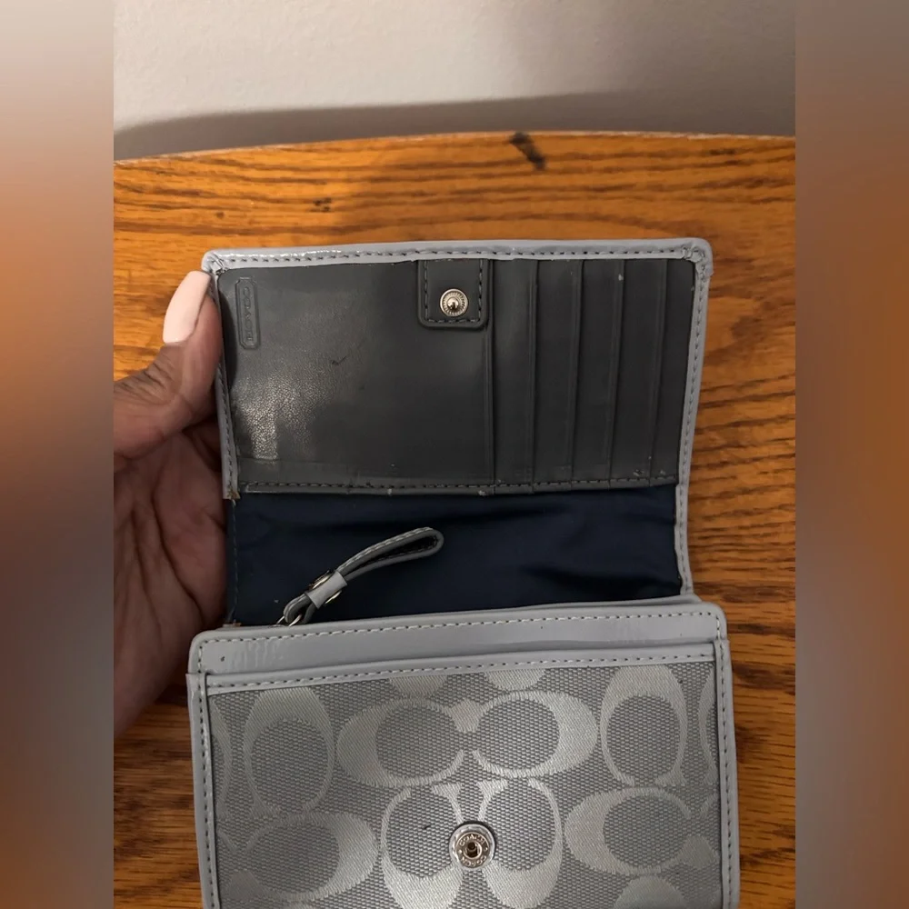 Classic Coach Penelope Canvas Wallet - Picture 5 of 7